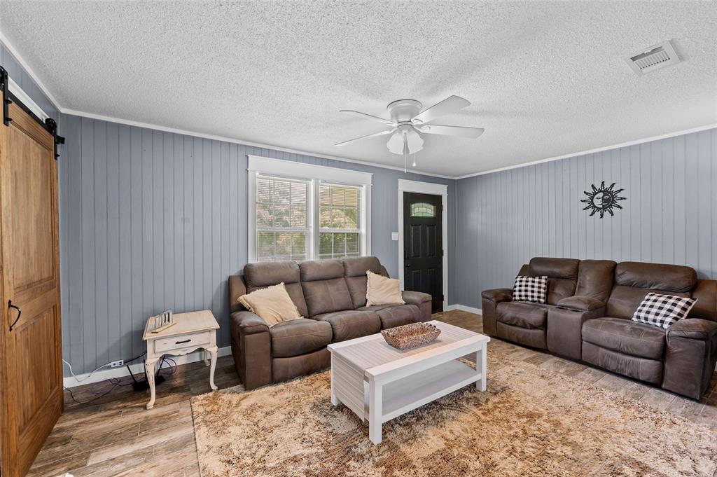 1543 RS County Road 2570