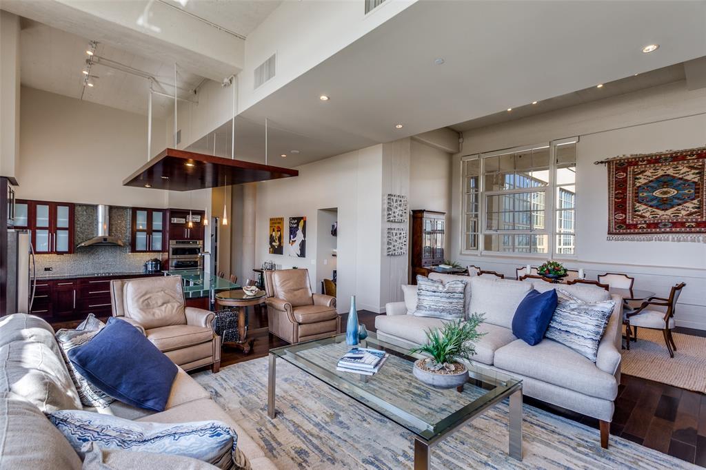 One Montgomery Plaza Residence Condo - Residential