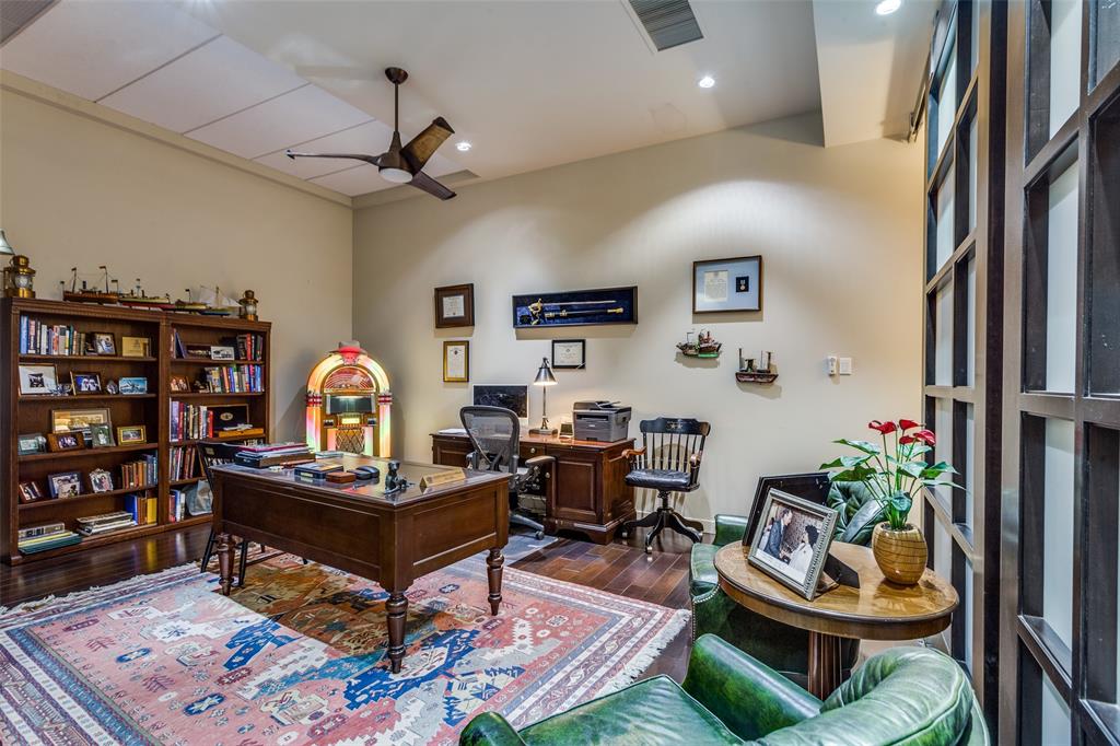 One Montgomery Plaza Residence Condo - Residential