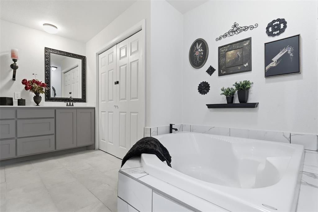 Remuda Ranch Estates - Residential