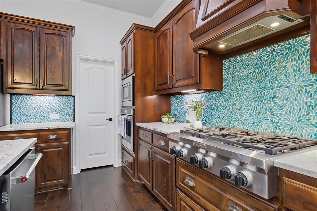 Willow Crk Xing - Residential