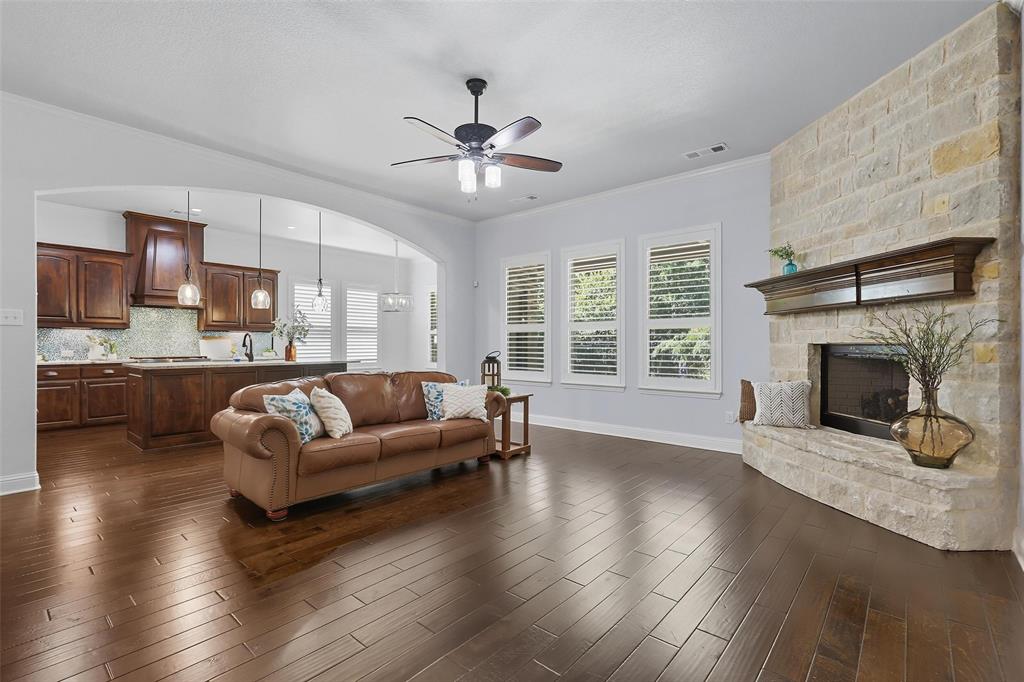 245 Prairie Oak Court