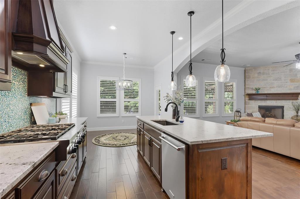 Willow Crk Xing - Residential