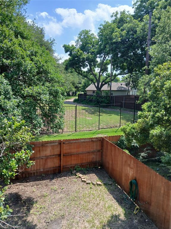7456 E Northwest Highway H 125