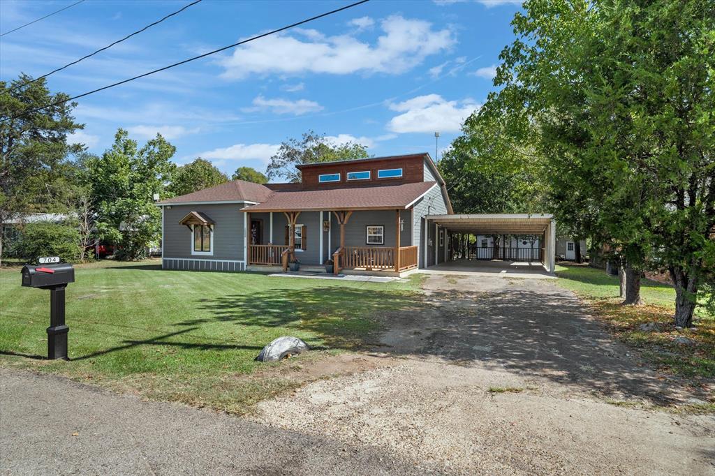 704 N FLORENCE