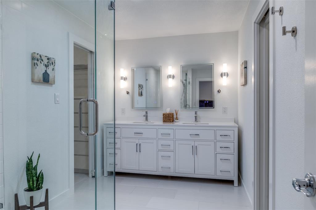 Fort Worth, Texas 76179, United States, 4 Bedrooms Bedrooms, ,4 BathroomsBathrooms,Residential,Active,163547