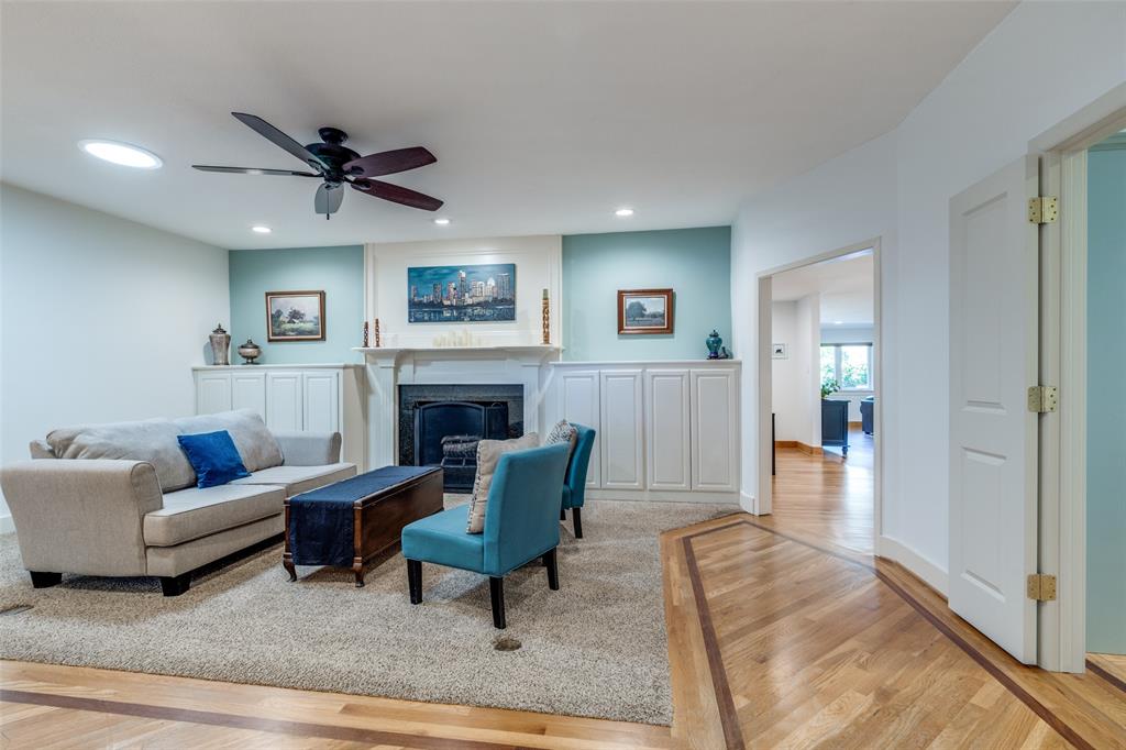 8541 Woodlake Circle