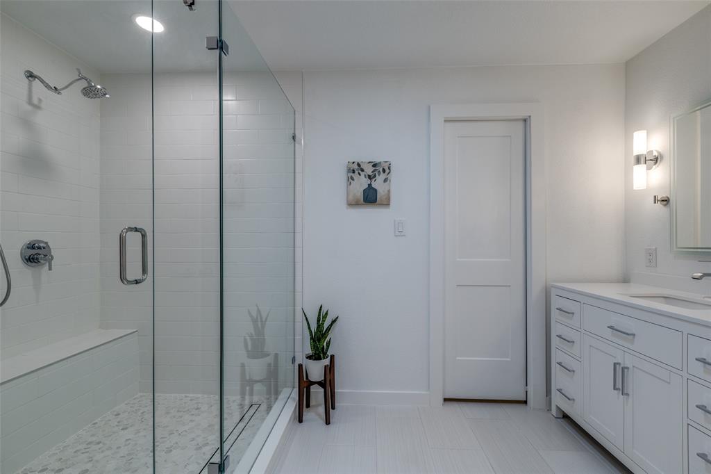 Fort Worth, Texas 76179, United States, 4 Bedrooms Bedrooms, ,4 BathroomsBathrooms,Residential,Active,163547