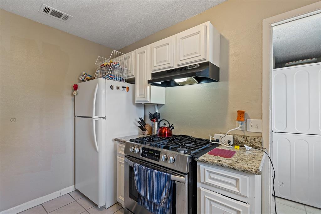 Highland Hills #8 - Residential