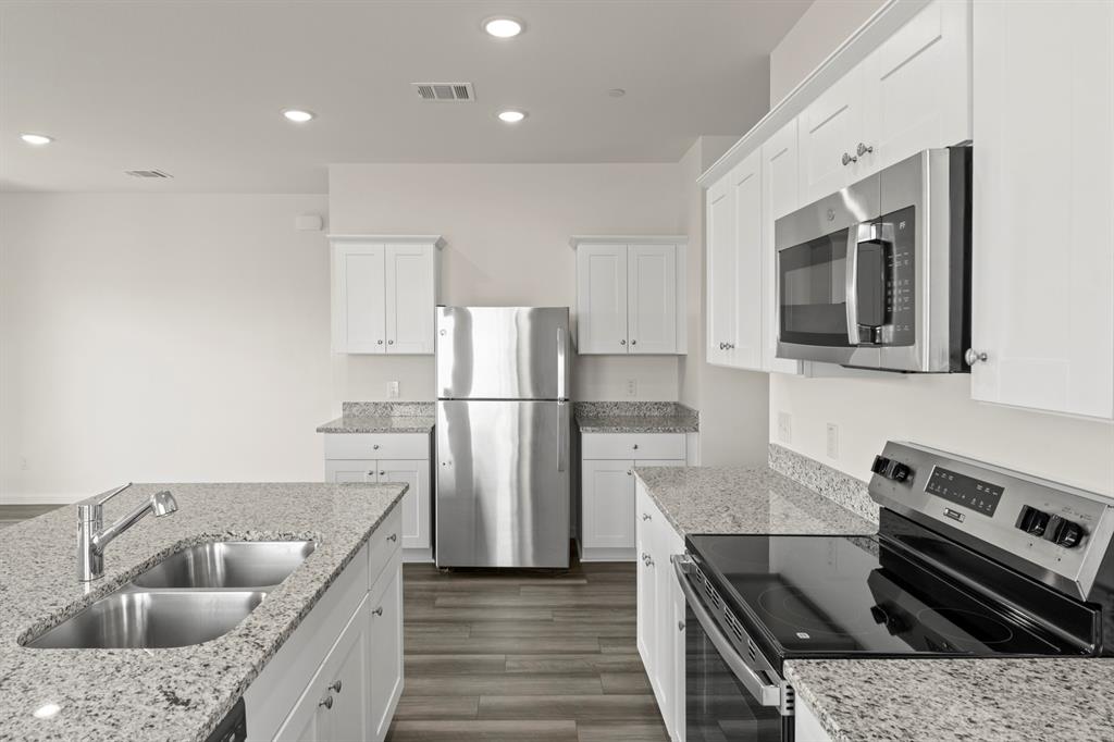 Coyote Meadows - Residential