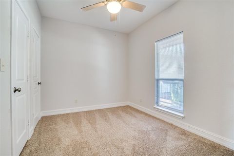 Tiny photo for 129 Little River Bend, Mabank, TX 75156 (MLS # 21095863)