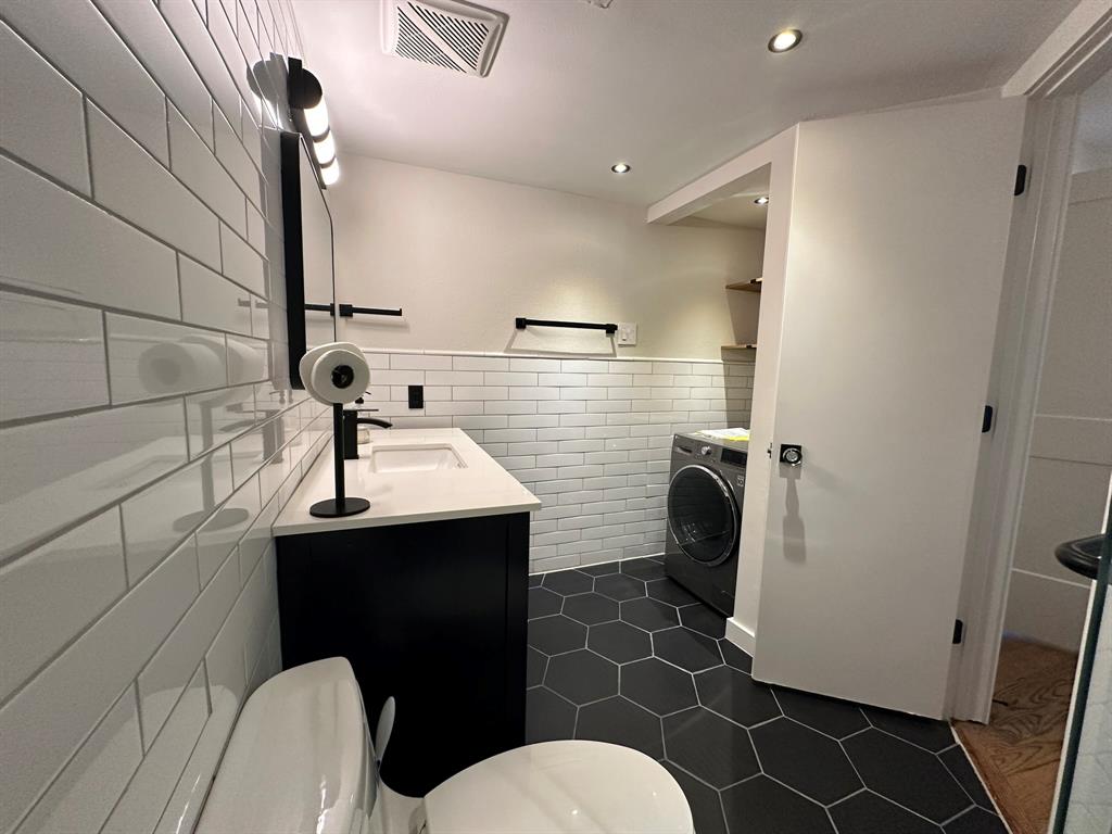 Cimarron Court Condo - Residential Lease