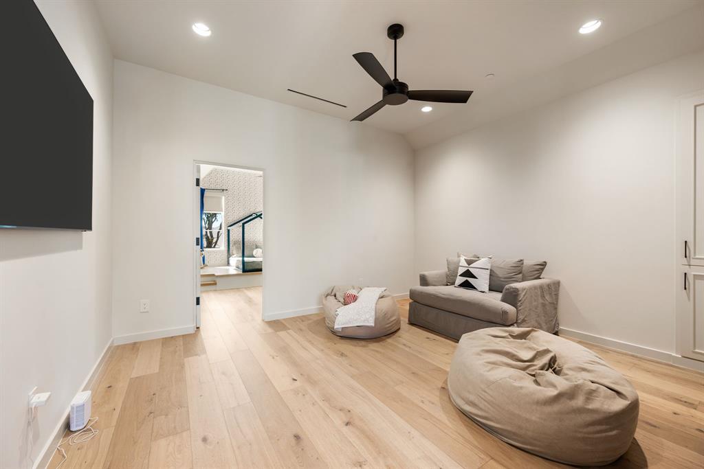 Stony Brook - Residential