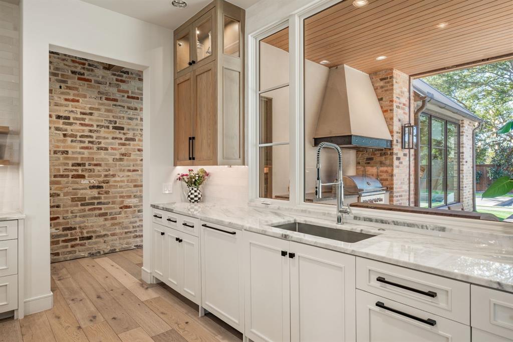 Stony Brook - Residential