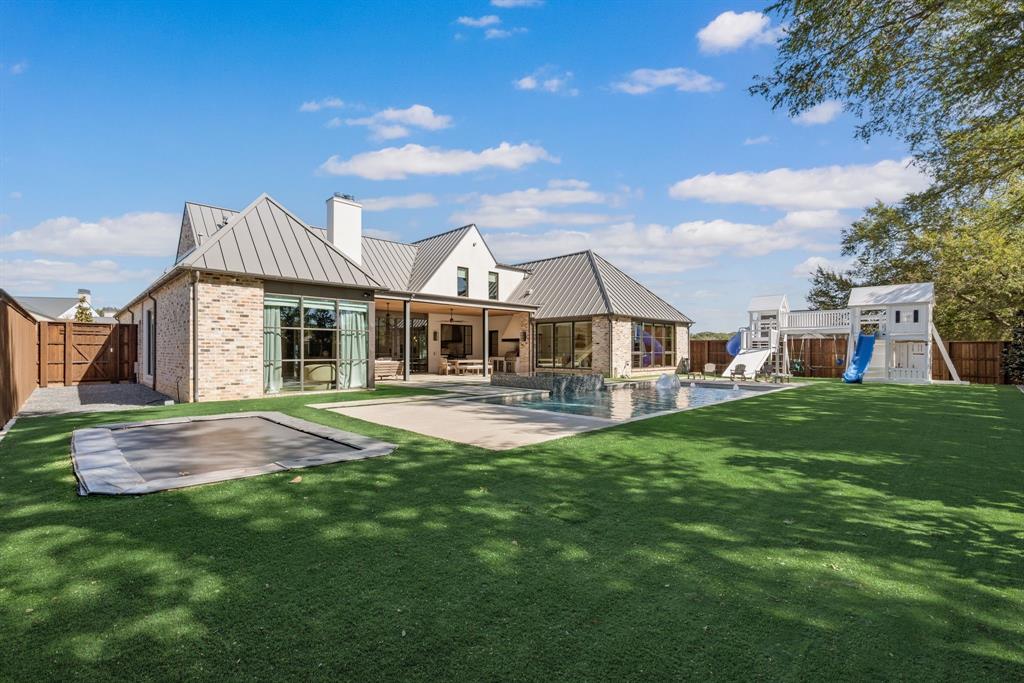 Stony Brook - Residential