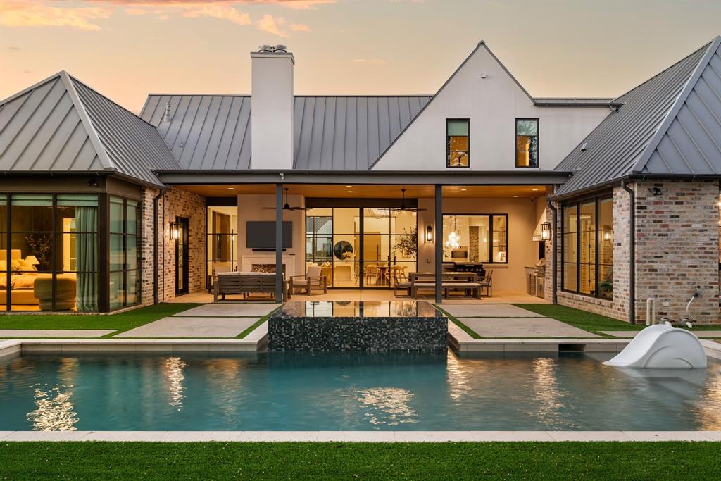 Stony Brook - Residential