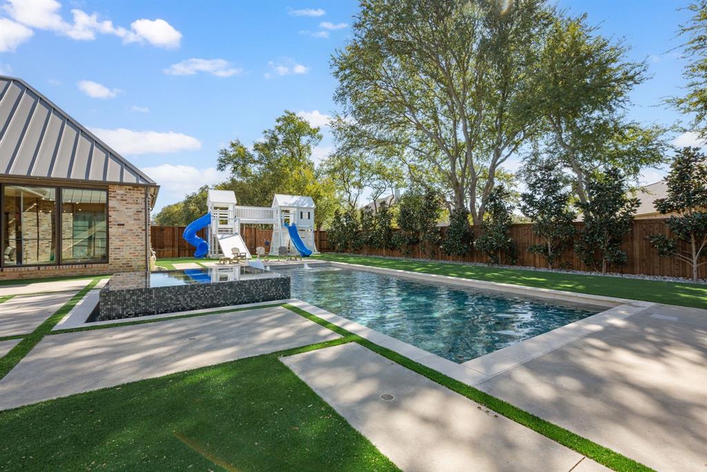 Stony Brook - Residential