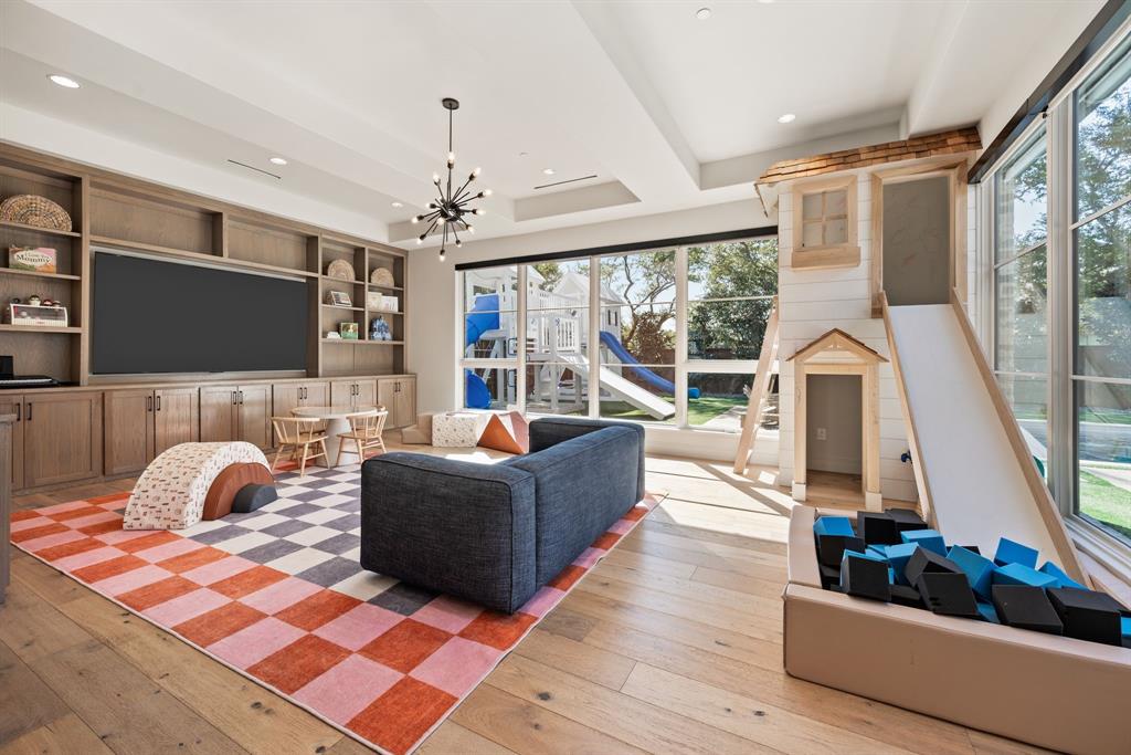 Stony Brook - Residential