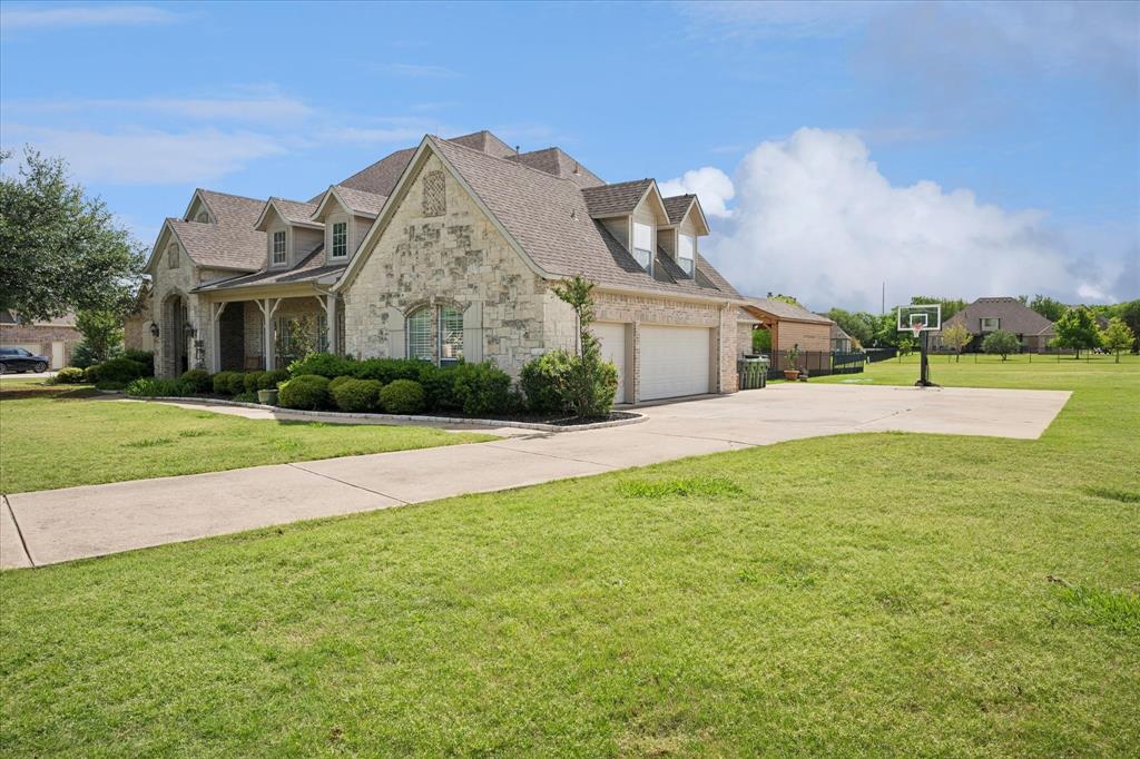 1720 Highland Meadows Drive