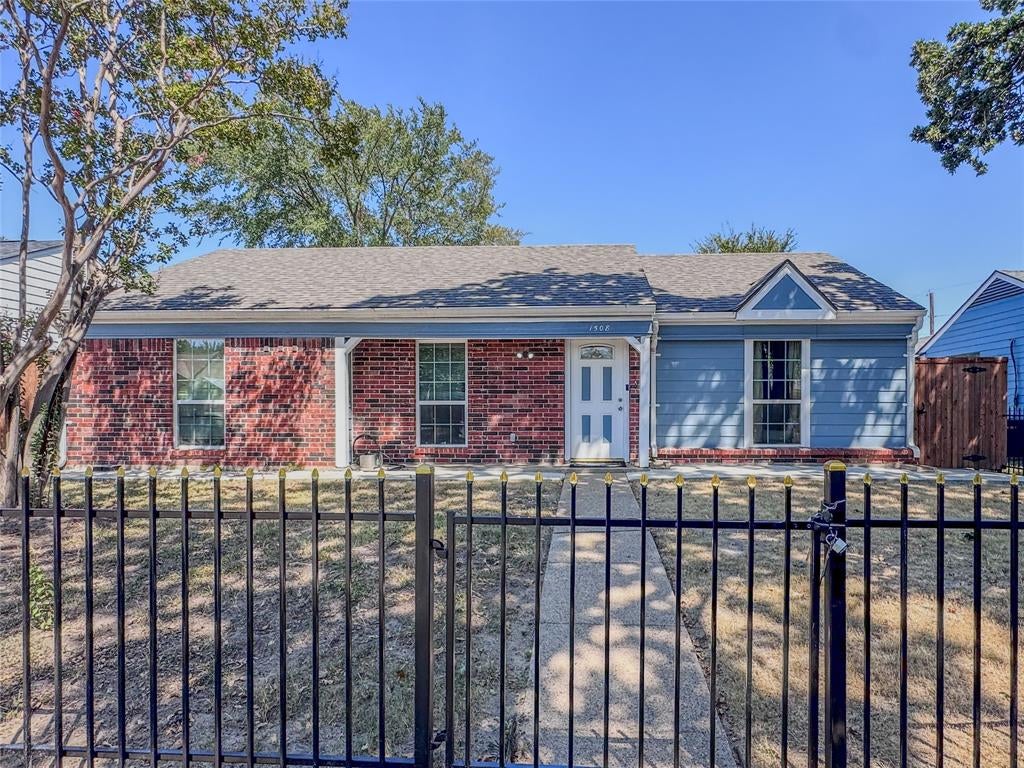 1508 Pocono Trail