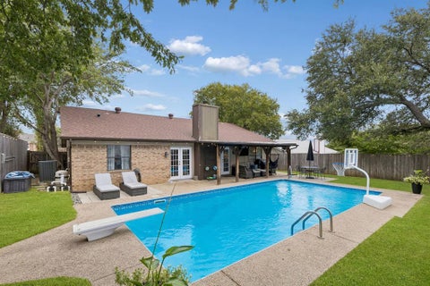 Photo of 6512 Highview Terrace, Watauga, TX 76148 (MLS # 21382169)