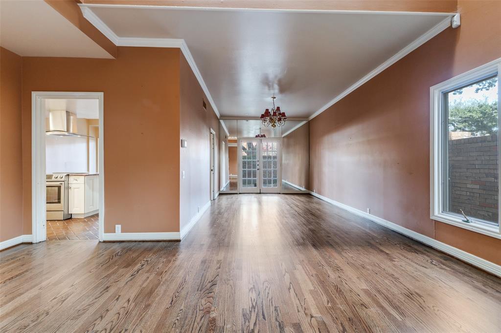 12500 PReston - Residential