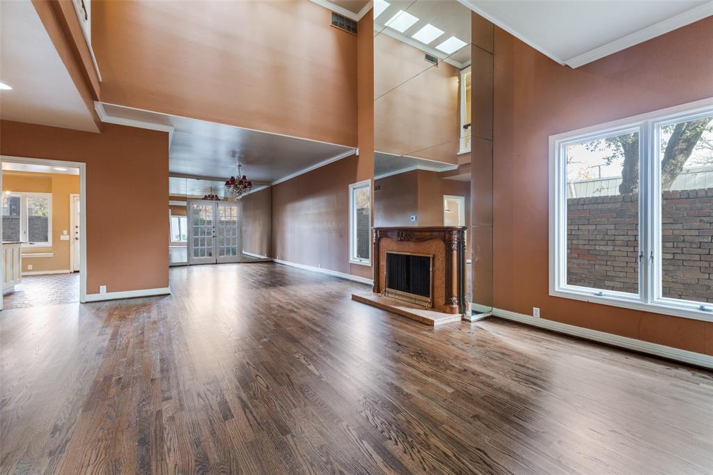 12500 PReston - Residential