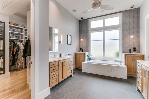 Tiny photo for 2218 Castilian Path, Westlake, TX 76262 (MLS # 21190314)