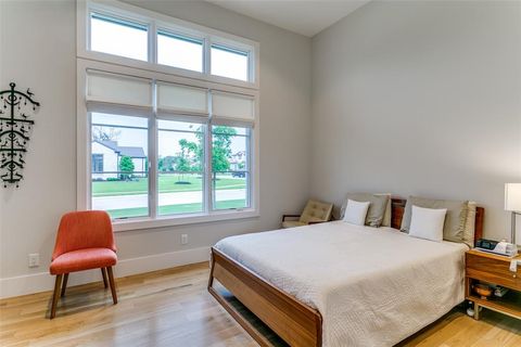 Tiny photo for 2218 Castilian Path, Westlake, TX 76262 (MLS # 21190314)