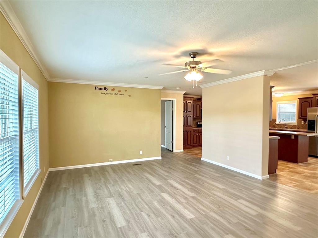 831 Country Club Road