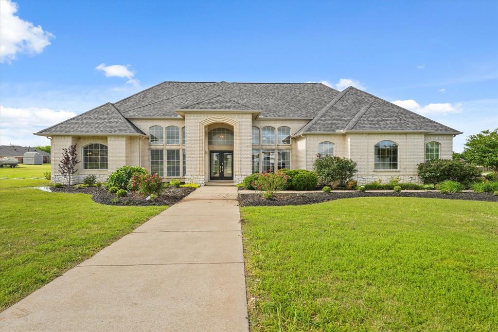 153 Whispering Winds Drive