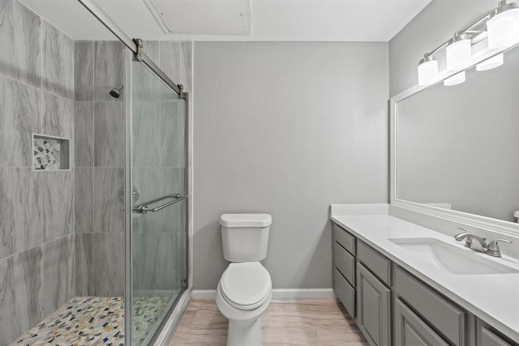 Oaks On The Bend Condos Ph 01-04 - Residential