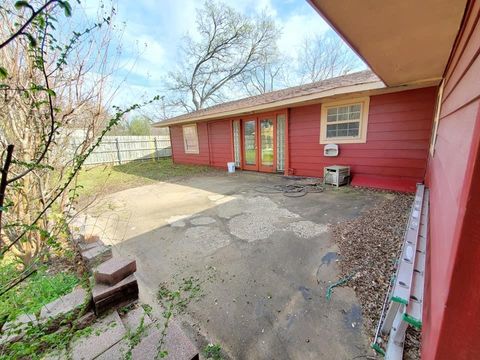 A home in Commerce