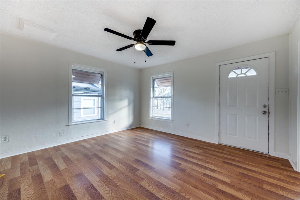 Mills Mrs E W Add - Residential