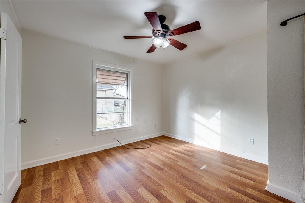 Mills Mrs E W Add - Residential