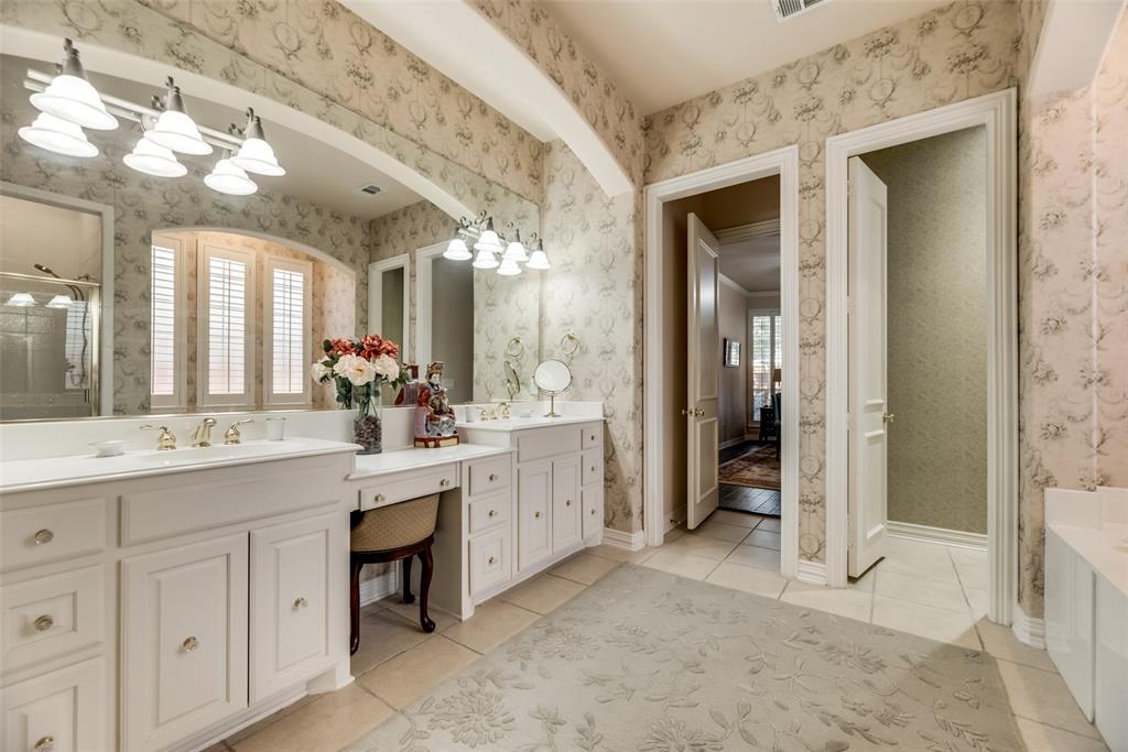 Estates At Wooded Cove - Residential