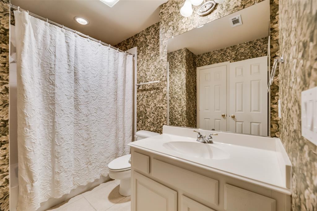 Estates At Wooded Cove - Residential