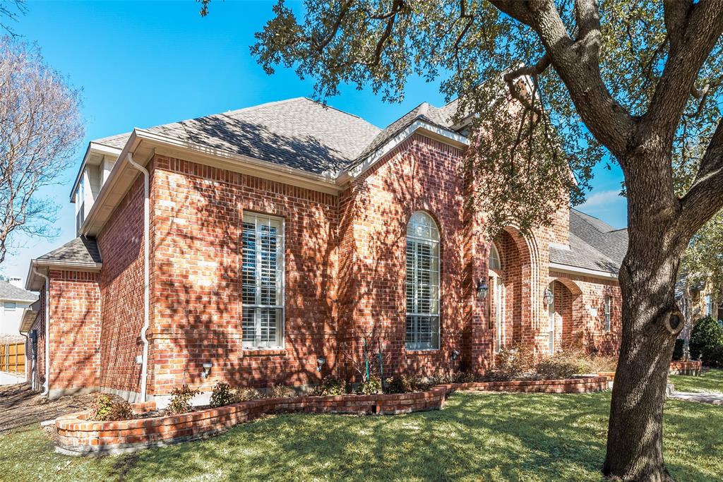 Estates At Wooded Cove - Residential