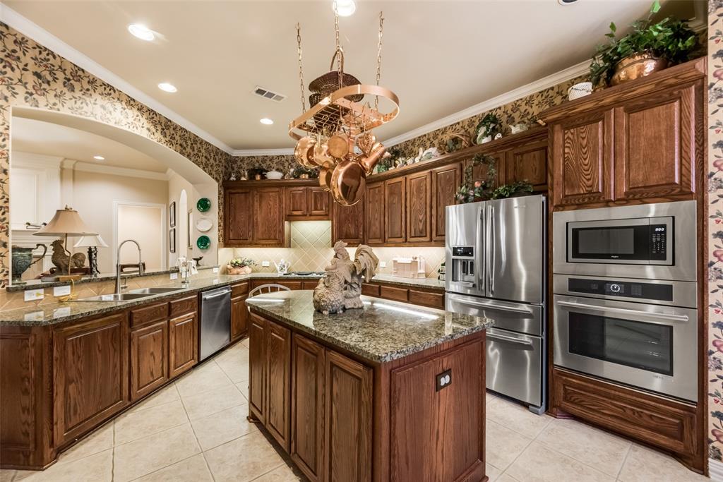 Estates At Wooded Cove - Residential