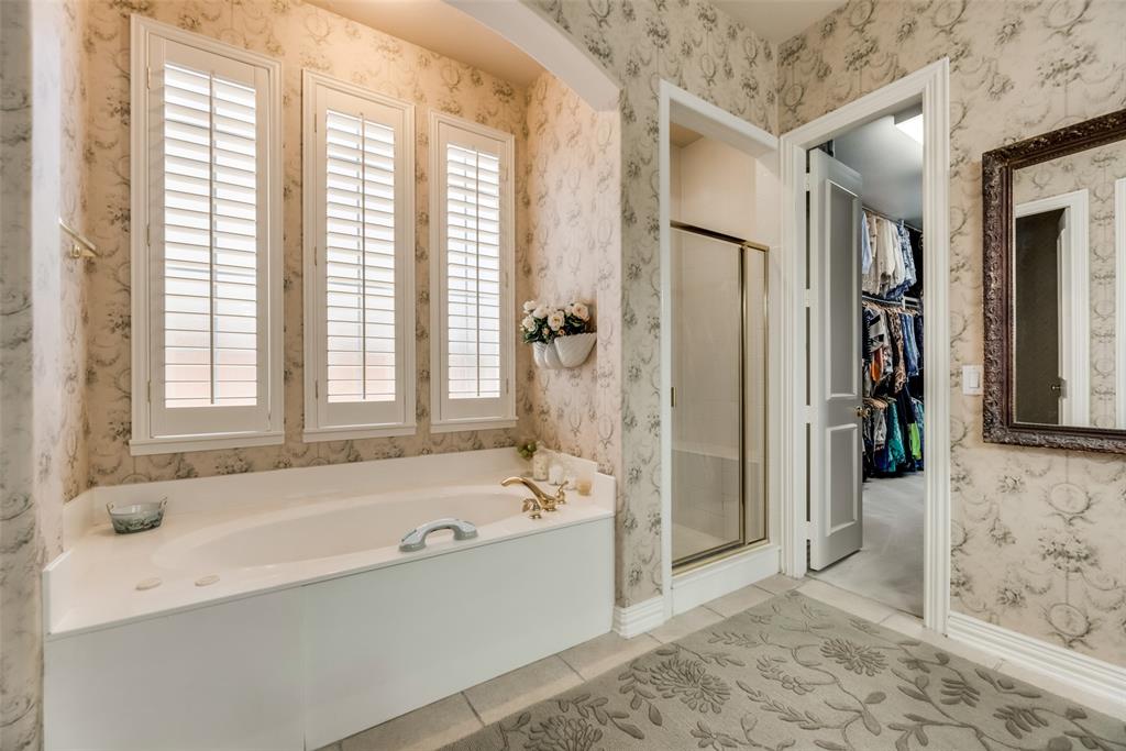 Estates At Wooded Cove - Residential