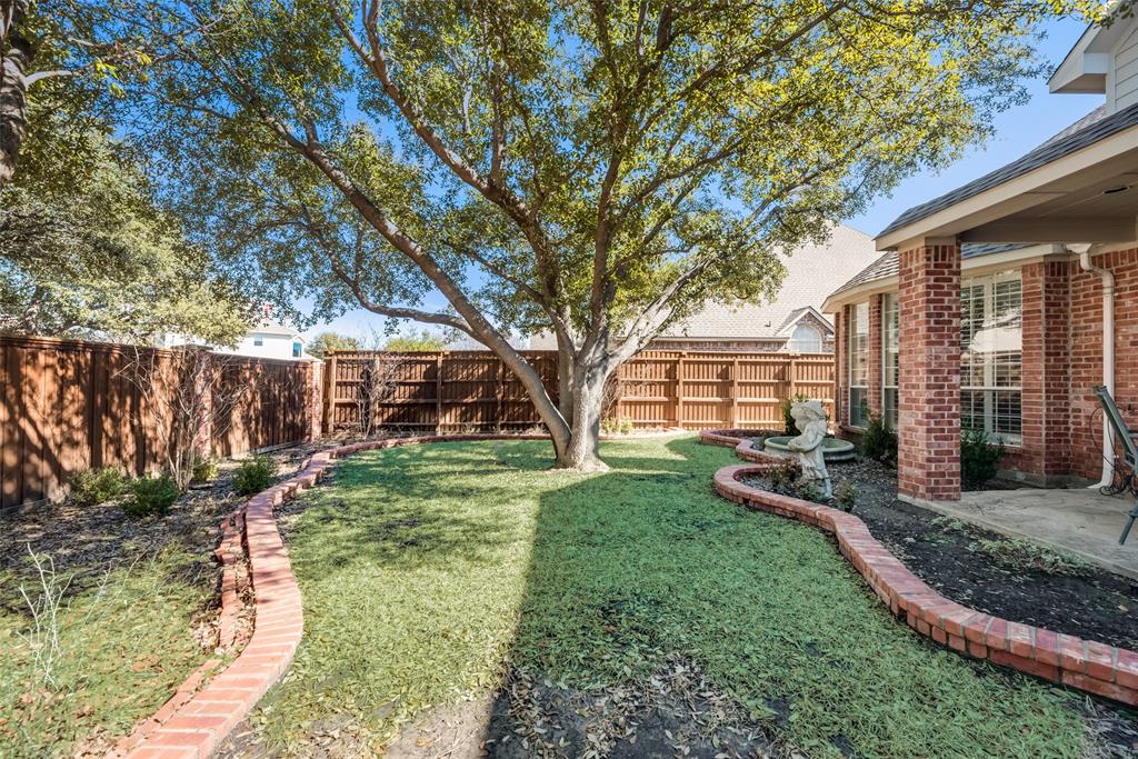 Estates At Wooded Cove - Residential