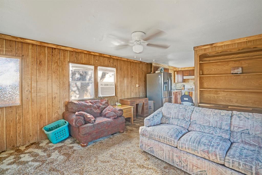 8450 Highway 16
