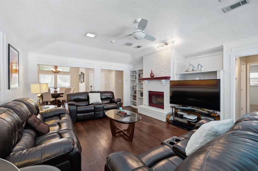 824 Cherlynne Drive