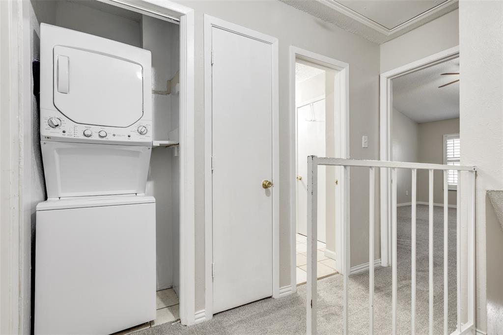 Carriagehouse Village-Victoria Place - Residential