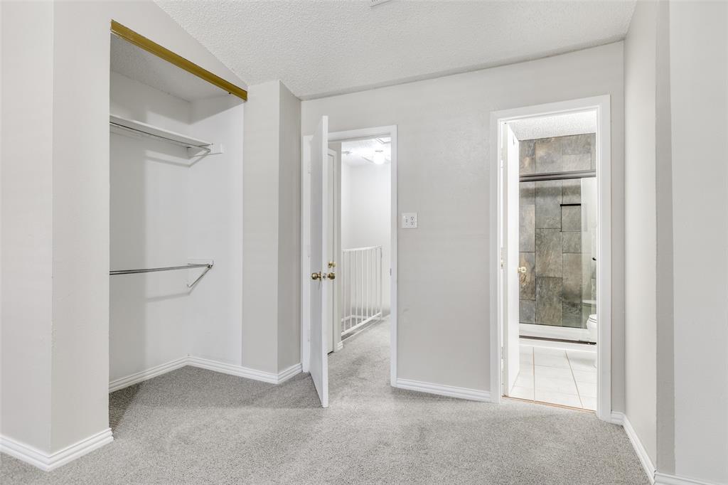 Carriagehouse Village-Victoria Place - Residential