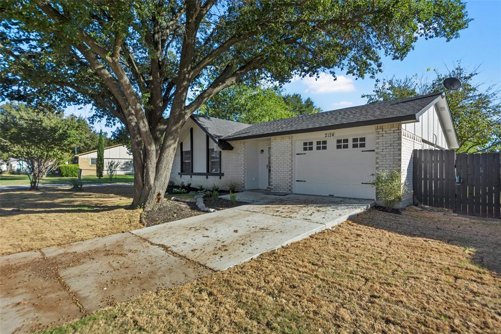 2124 Carlton Road