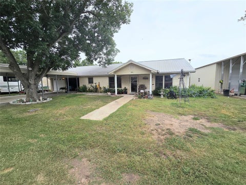Tiny photo for 406 N Goliad ST, Runge, TX 78151 (MLS # 21341134)