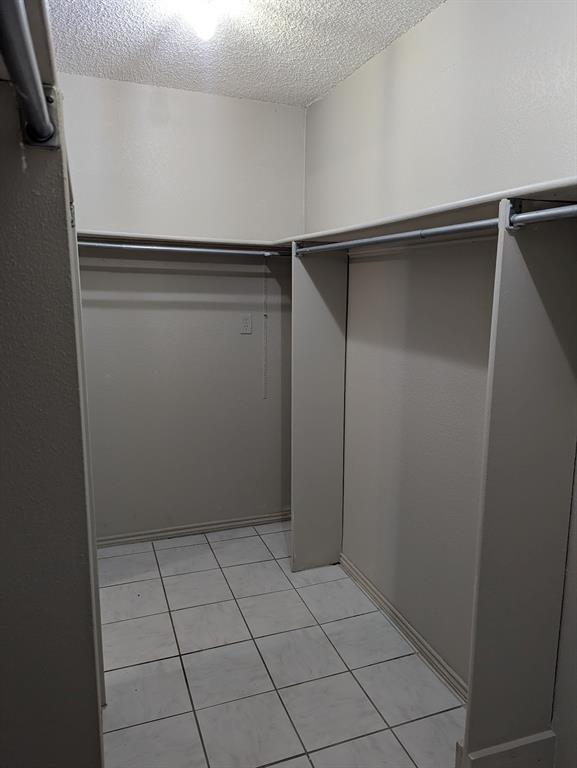 Holly Oaks Twnhms - Residential