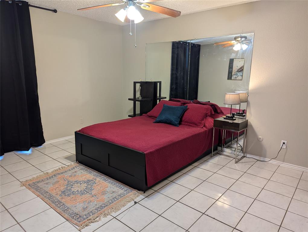 Holly Oaks Twnhms - Residential