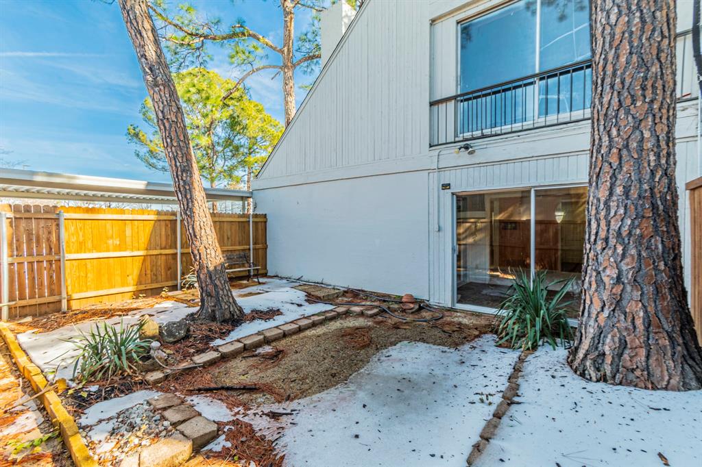 Wingate Terrace Twnhms Condo - Residential